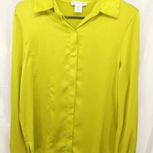 cupcakes & cashmere lime green hidden-button long sleeve blouse